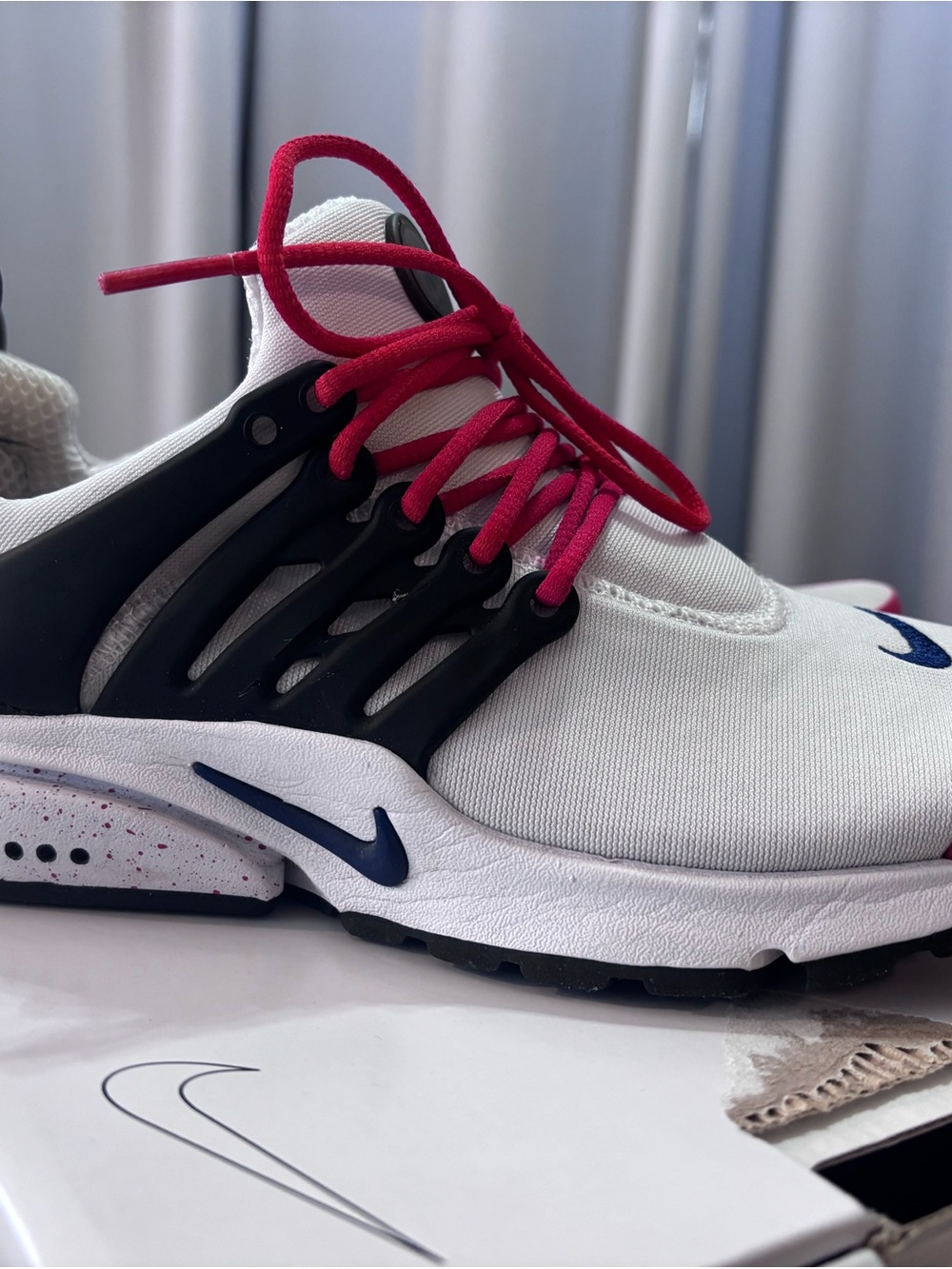 Nike Air Presto - Nike By You - White, Black, Red & Navy